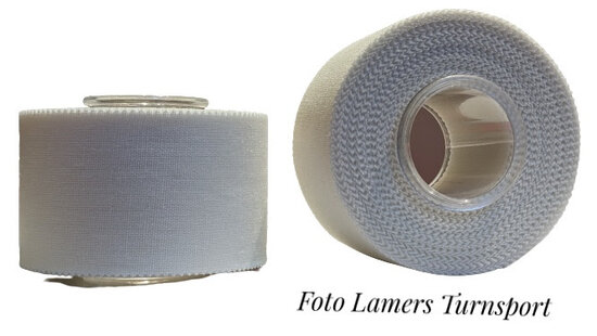 Sporttape wit 3.75 cm x 10 m water & zweet bestendig  www.lamers-turnsport.com