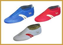 Iwa Turnschoenen in Rood/Wit en Blauw deze zijn op bestelling neem even contact op Iwa Turnschoenen in Rood/Wit en Blauw deze zijn op bestelling neem even contact op